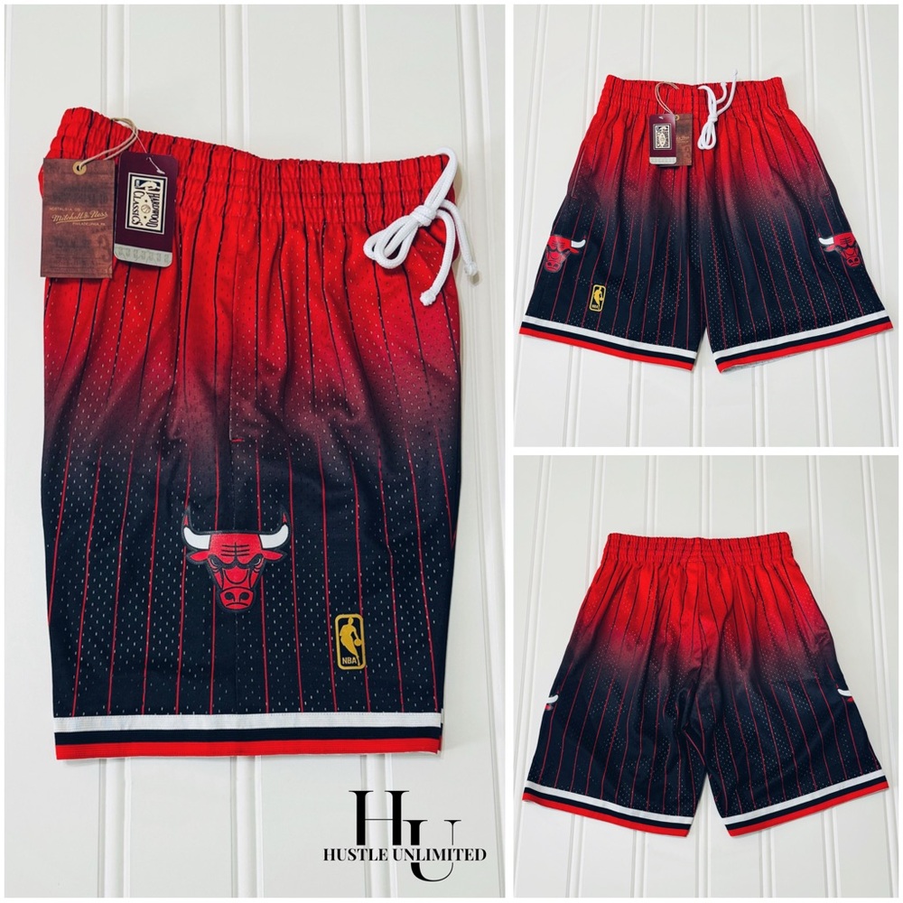 Chicago Bulls Mitchell & Ness 1995 NBA Fadeaway Swingman Shorts Men’s Size Small
